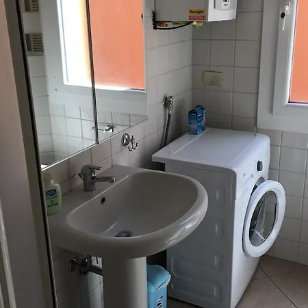 דירה Corner