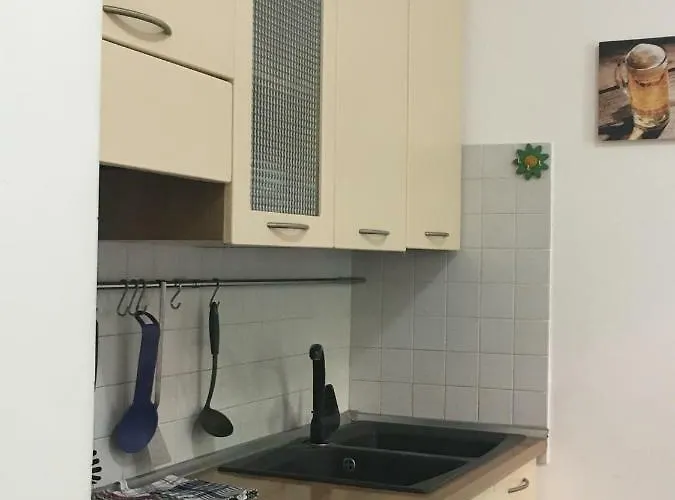 Corner 아파트 *