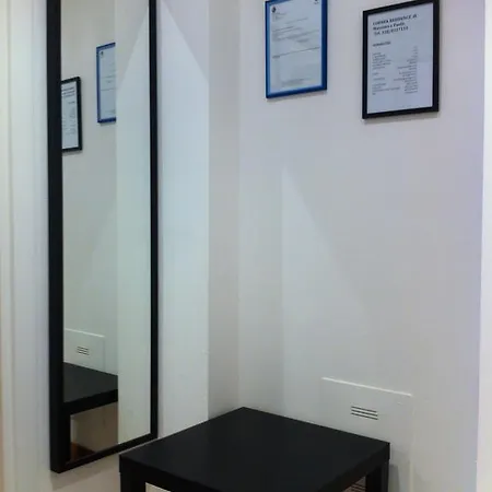 Corner Болонья